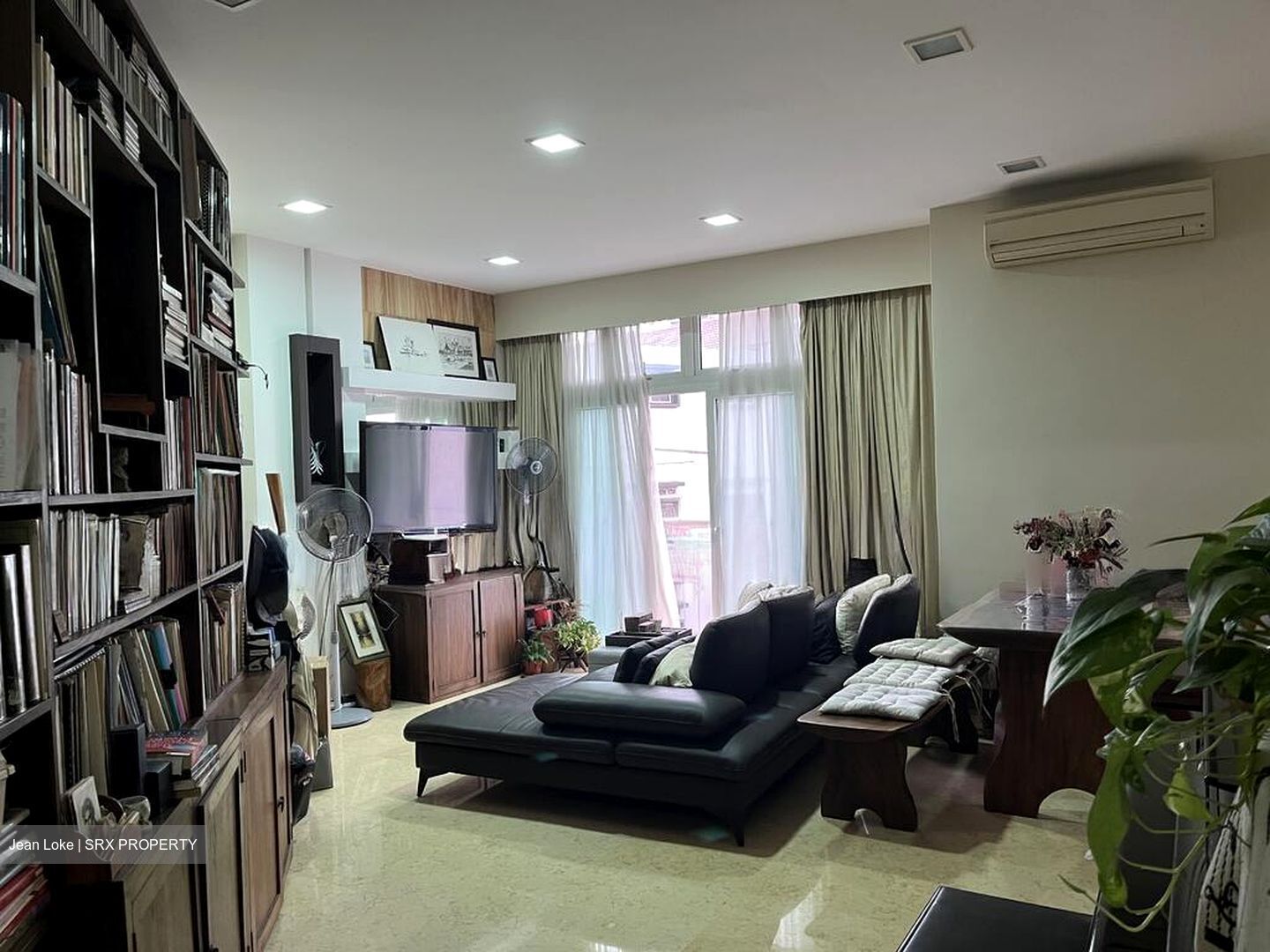 The Aston (D10), Apartment #552163571
